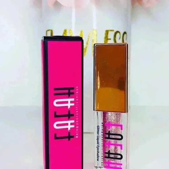 ✨ 1 Glitter Liquid Eyeshadow (Cruelty Free & Vegan 🌱) - Picture 3 of 16